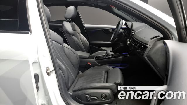 Audi A4 40 TFSI Premium