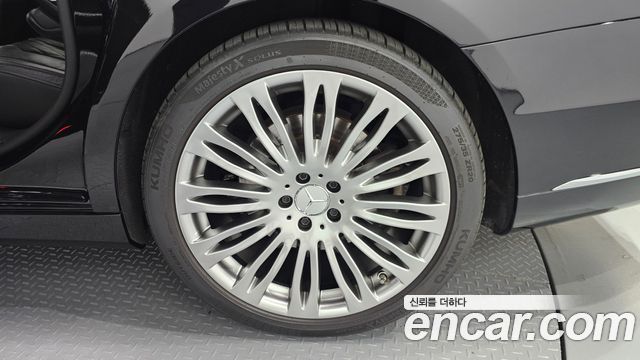 Mercedes-Benz S-Class Maybach S500 4MATIC