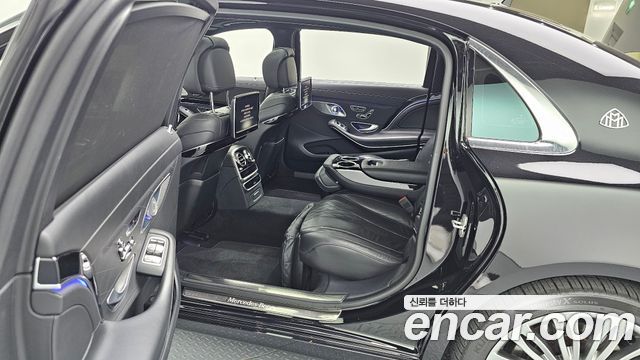 Mercedes-Benz S-Class Maybach S500 4MATIC
