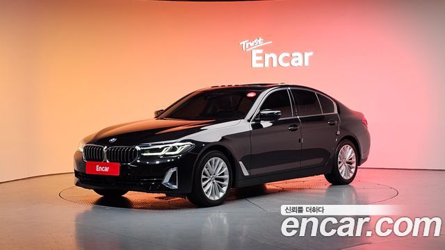 BMW 5-Series 523d xDrive Luxury
