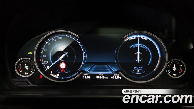 BMW 5-Series 528i xDrive Luxury Plus