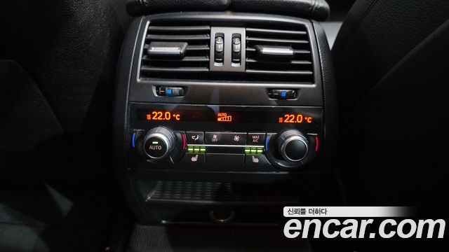 BMW 5-Series 528i xDrive Luxury Plus