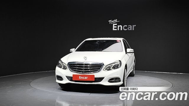 Mercedes-Benz E-Class E300 Elegance