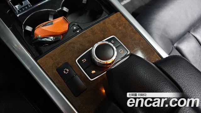 Mercedes-Benz E-Class E300 Elegance