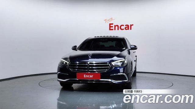 Mercedes-Benz E-Class E300e 4MATIC Exclusive
