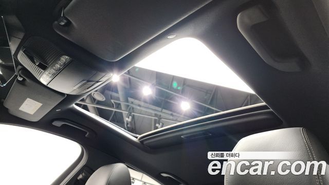 Mercedes-Benz E-Class E300e 4MATIC Exclusive