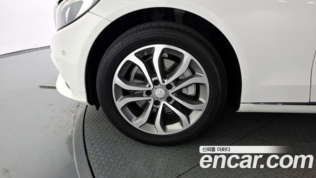 Mercedes-Benz C-Class C220 d 4MATIC Estate