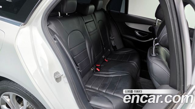 Mercedes-Benz C-Class C220 d 4MATIC Estate