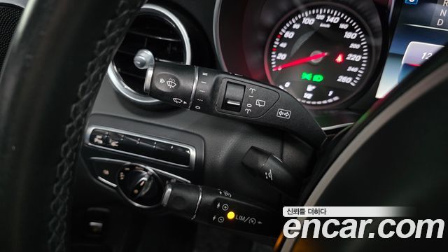 Mercedes-Benz C-Class C220 d 4MATIC Estate