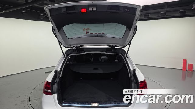 Mercedes-Benz C-Class C220 d 4MATIC Estate