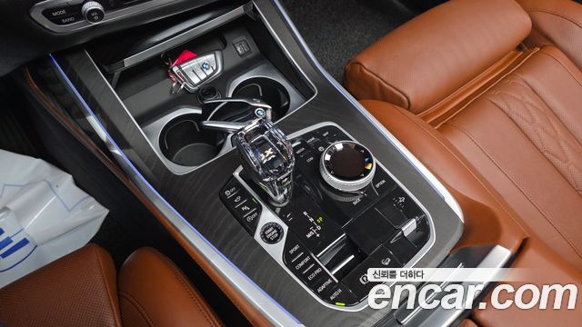 BMW X7 xDrive 40i Design Pure Excellence 6-Seater