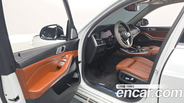 BMW X7 xDrive 40i Design Pure Excellence 6-Seater