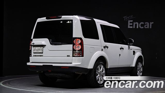 Land Rover Discovery 3.0 SDV6 SE
