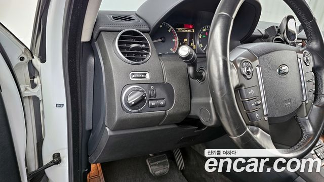 Land Rover Discovery 3.0 SDV6 SE