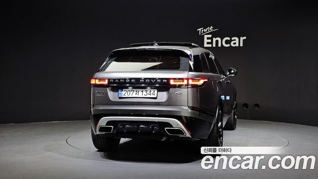 Land Rover Range Rover Velar 3.0 D300 R-Dynamic SE