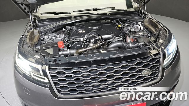 Land Rover Range Rover Velar 3.0 D300 R-Dynamic SE