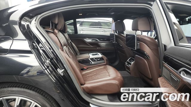 BMW 7Series (G11) 730Ld xDrive M Sport