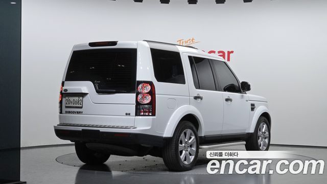 Land Rover Discovery 3.0 SDV6 SE