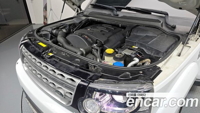 Land Rover Discovery 3.0 SDV6 SE