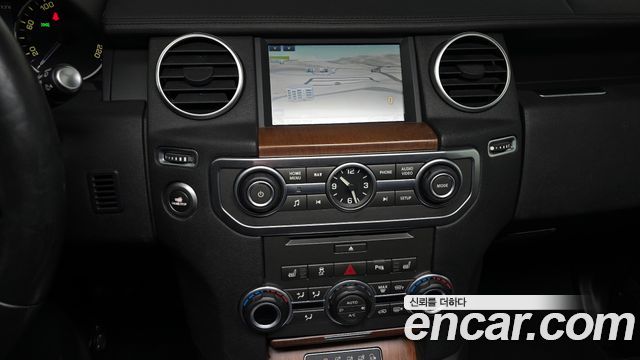 Land Rover Discovery 3.0 SDV6 SE