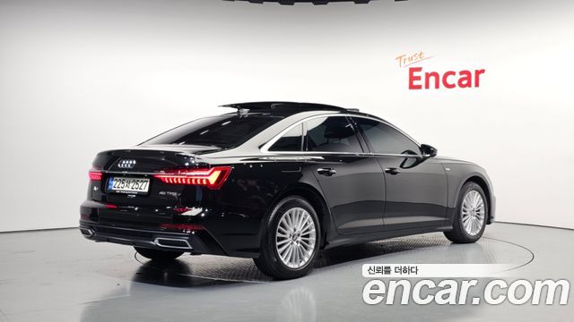 Audi A6 45 TFSI Premium