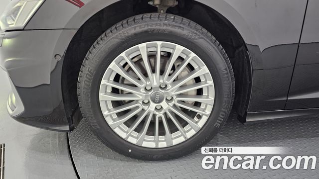 Audi A6 45 TFSI Premium
