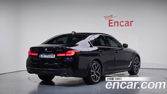 BMW 5-Series 530e M Sport