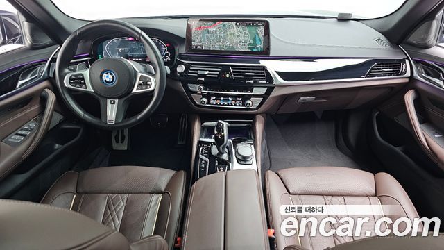 BMW 5-Series 530e M Sport