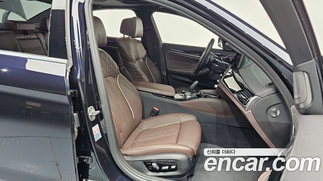BMW 5-Series 530e M Sport