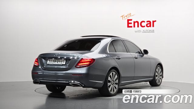 Mercedes-Benz E-Class E450 4MATIC Exclusive