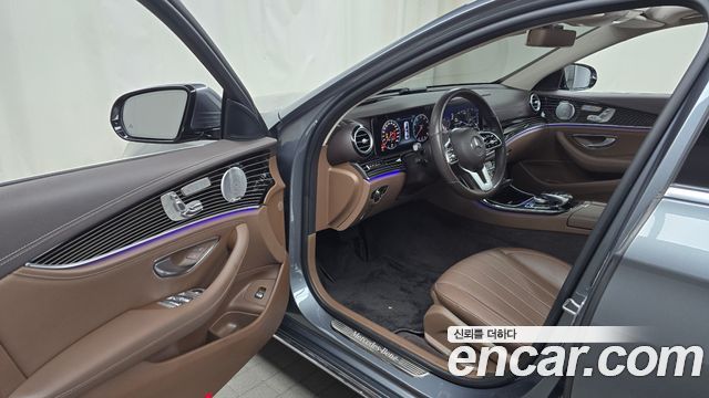 Mercedes-Benz E-Class E450 4MATIC Exclusive