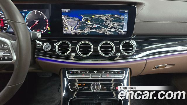 Mercedes-Benz E-Class E450 4MATIC Exclusive