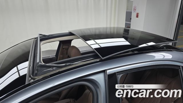 Mercedes-Benz E-Class E450 4MATIC Exclusive