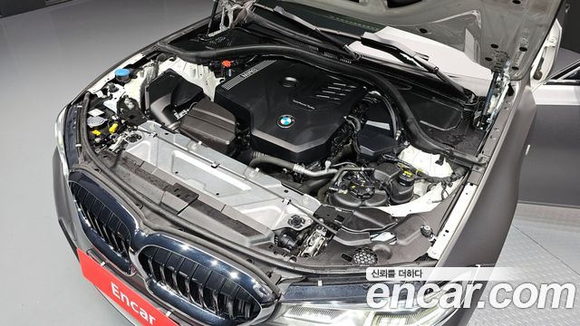 BMW 3-Series 320i Touring M Sports