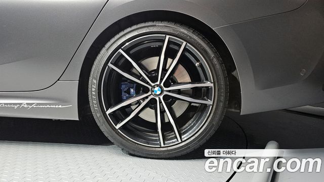 BMW 3-Series 320i Touring M Sports