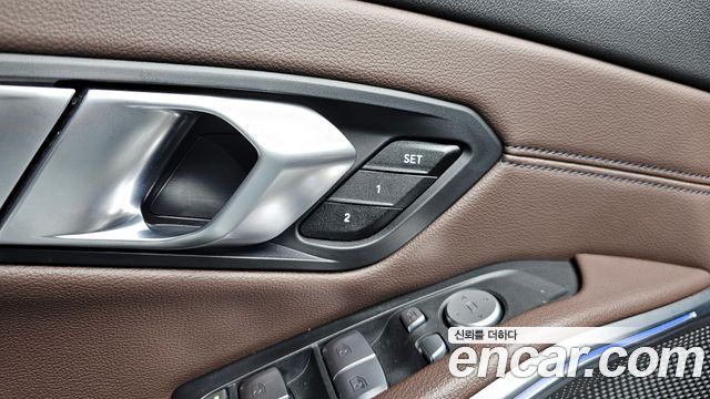 BMW 3-Series 320i Touring M Sports