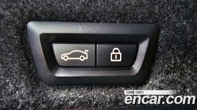 BMW 5-Series 530i M Sport Package Plus