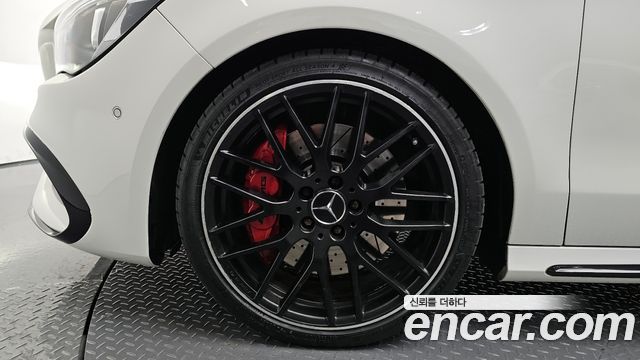 Mercedes-Benz CLA-Class CLA45 AMG 4MATIC