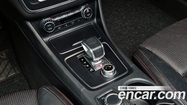 Mercedes-Benz CLA-Class CLA45 AMG 4MATIC