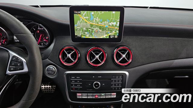 Mercedes-Benz CLA-Class CLA45 AMG 4MATIC