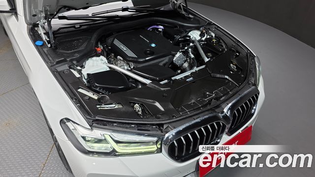 BMW 5-Series 523d M Sport