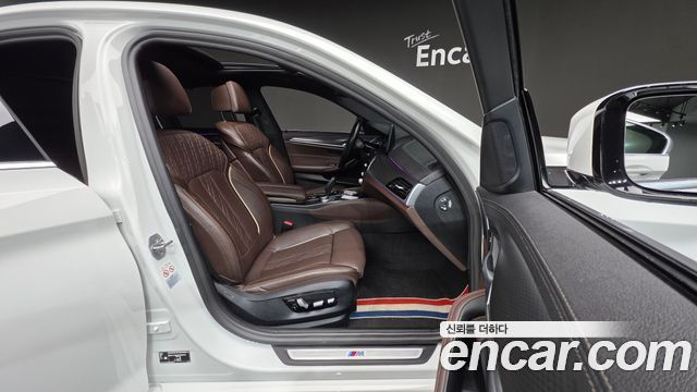 BMW 5-Series 523d M Sport
