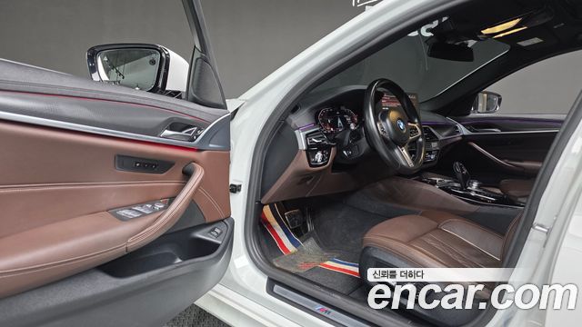 BMW 5-Series 523d M Sport