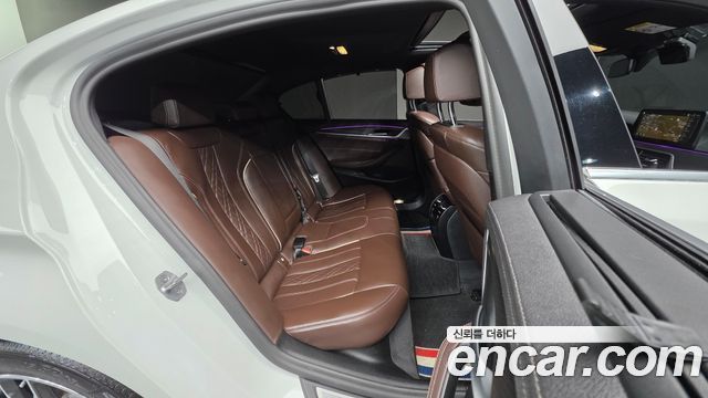 BMW 5-Series 523d M Sport