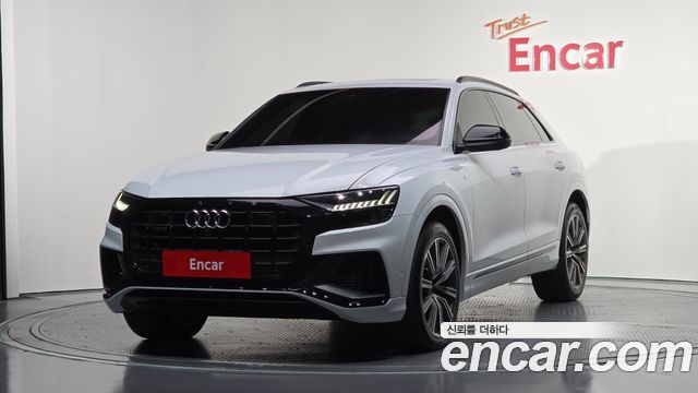 Audi Q8 55 TFSI Quattro Premium