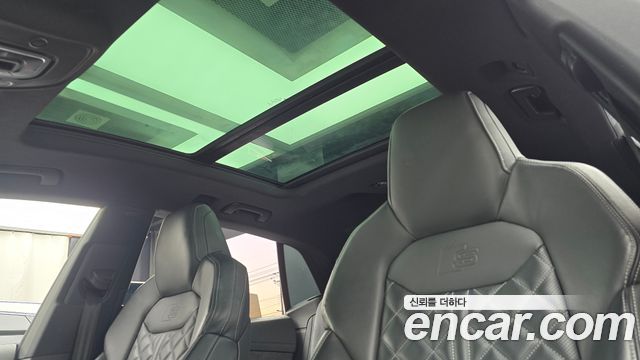 Audi Q8 55 TFSI Quattro Premium