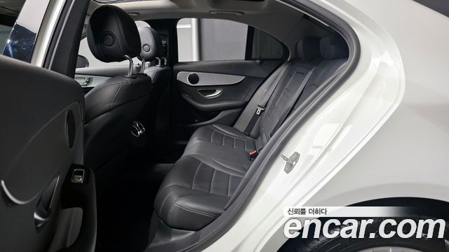Mercedes-Benz C-Class C200 Avantgarde