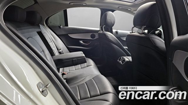Mercedes-Benz C-Class C200 Avantgarde