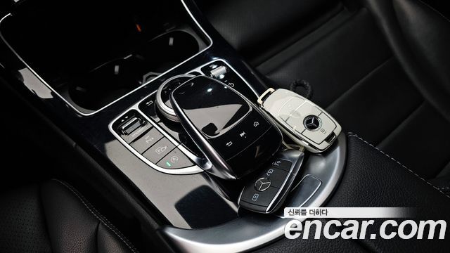 Mercedes-Benz C-Class C200 Avantgarde