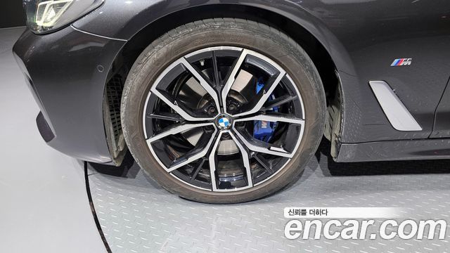 BMW 5-Series 530i M Sport Package
